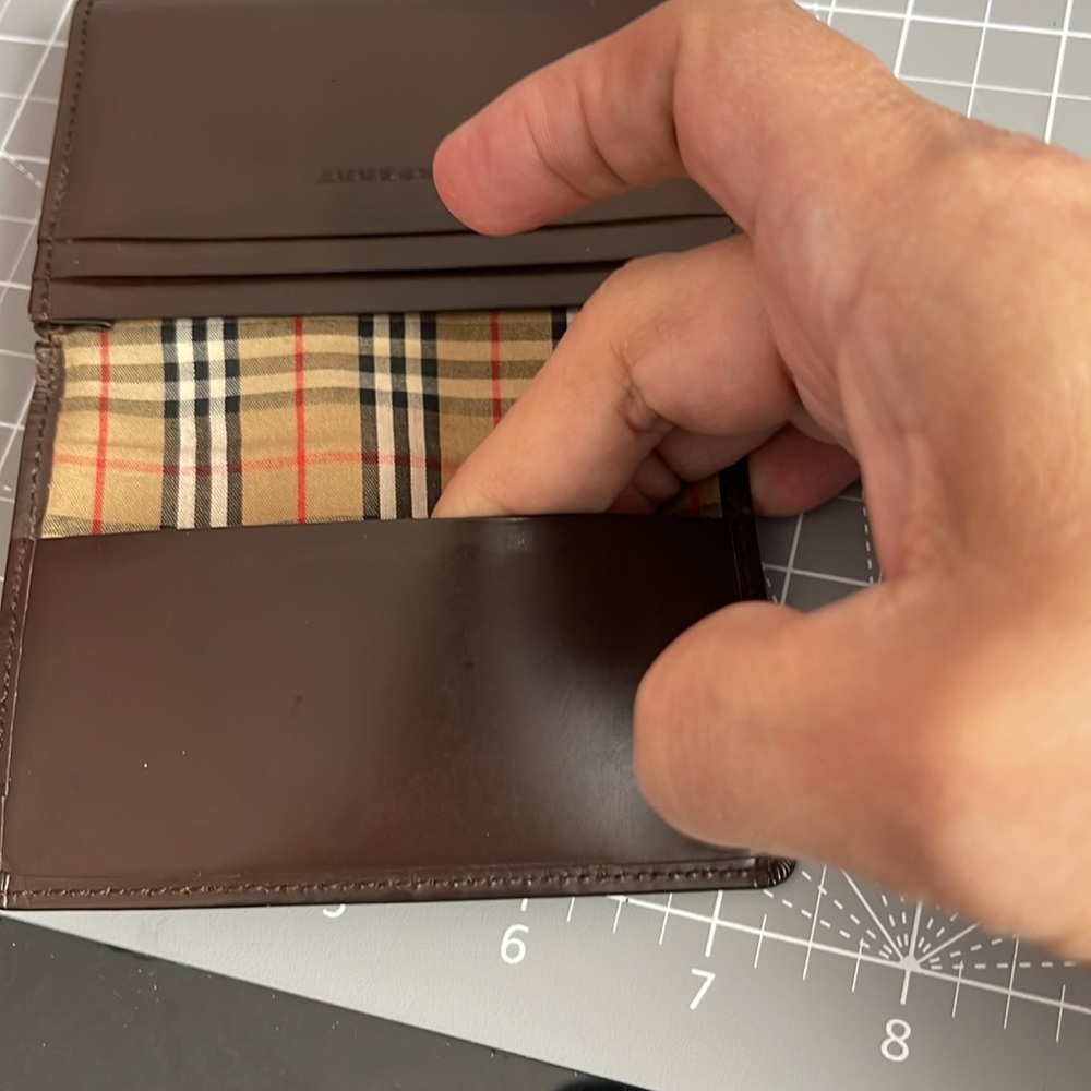 Burberry Authentic Dark Brown & Plaid Business Card/Wallet. MA103 - Picture 6 of 9